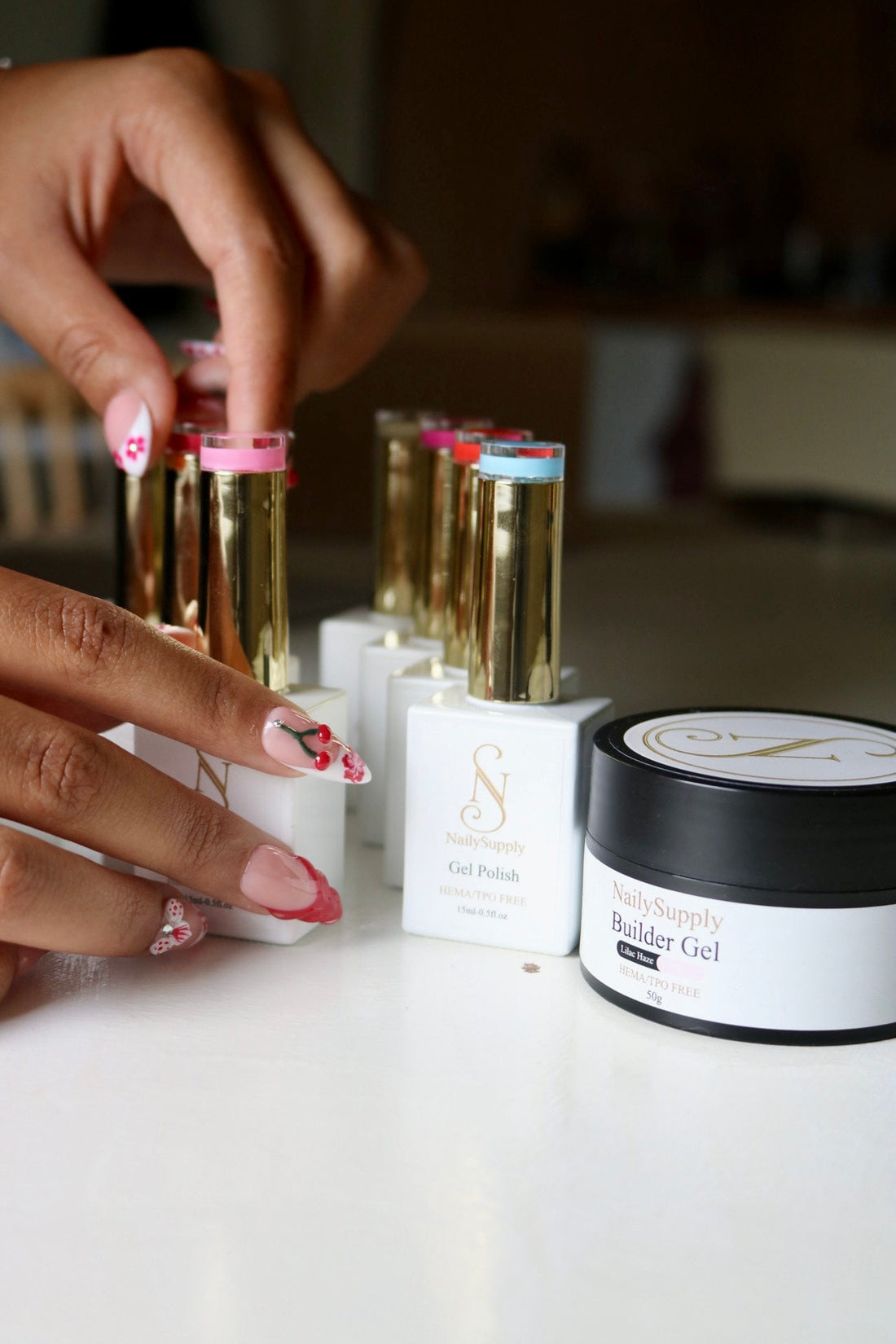 Gel polish på negler – vanlige feil og tips fra Naily Supply